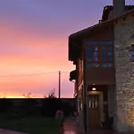 Casona De Tresali 3*