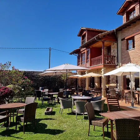 Casona De Tresali
