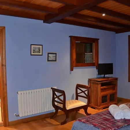 Casona De Tresali