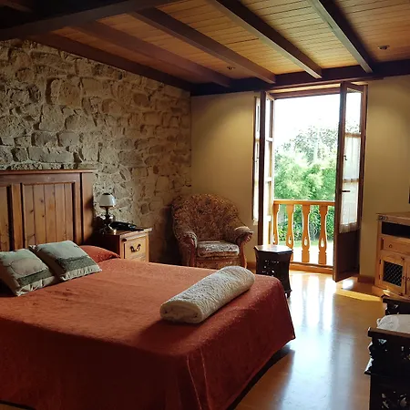 Hotell Casona De Tresali 3*