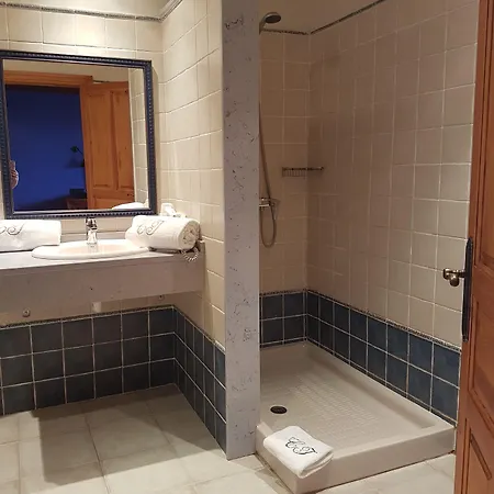 Hotell Casona De Tresali Argüero