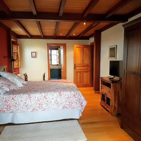 Casona De Tresali Argüero