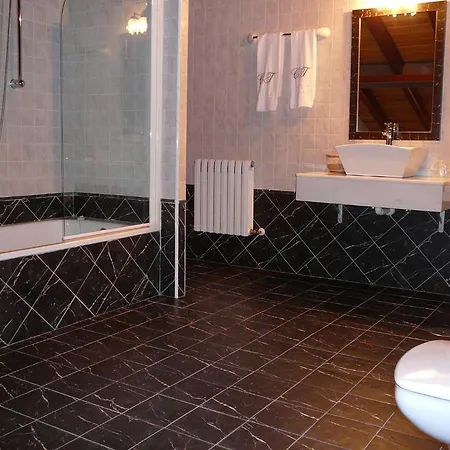 فندق Casona De Tresali