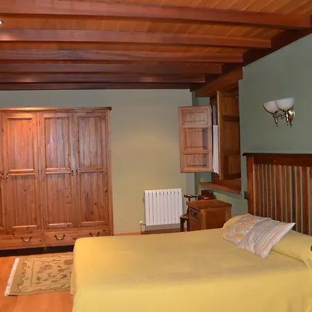 Casona De Tresali