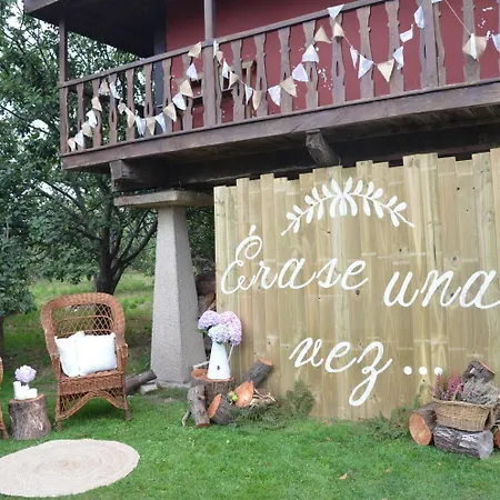 Casona De Tresali فندق