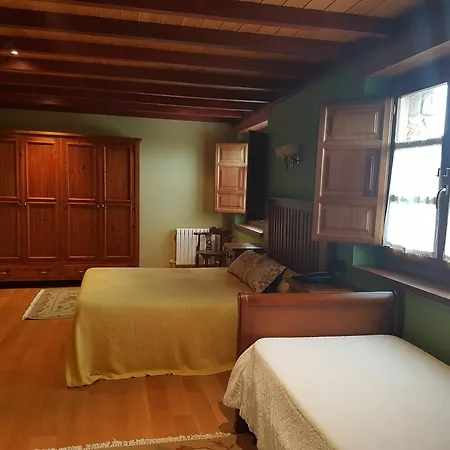 Hotel Casona De Tresali 3*