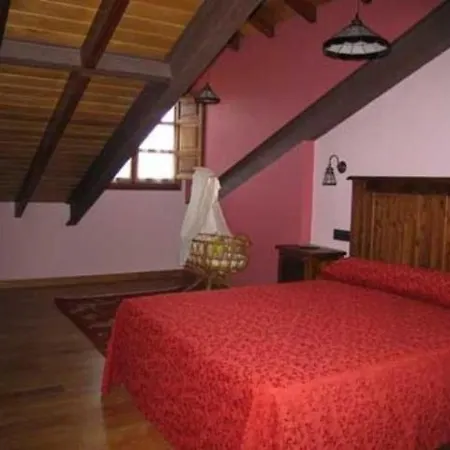 Casona De Tresali 3*